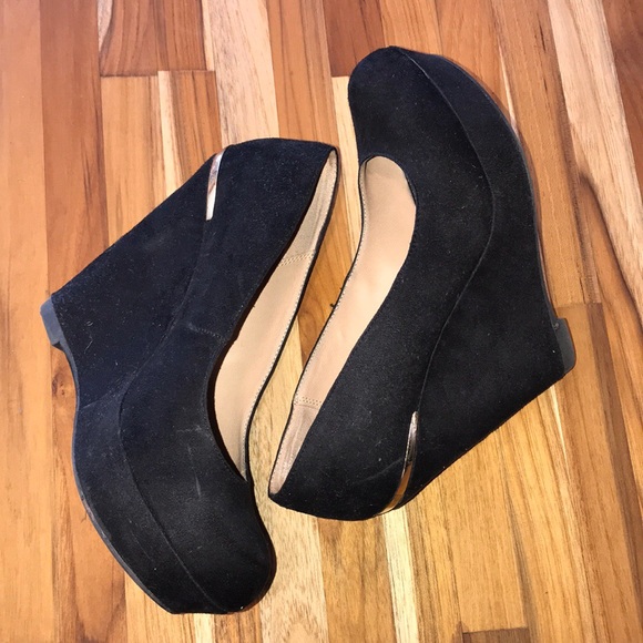 ❤️3/$13❤️ Wedged heels - Picture 5 of 8